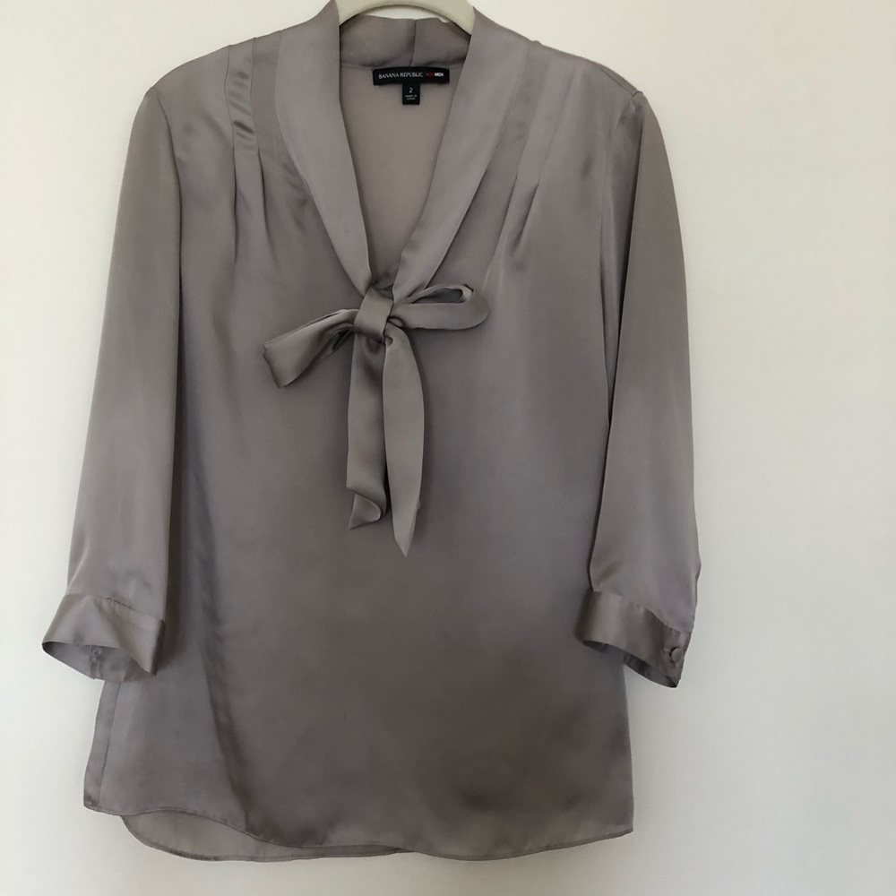 Banana Republic blouse